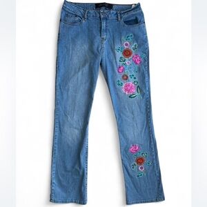 Votre Nom Floral Embroidered Bootcut Jeans – Size 30W